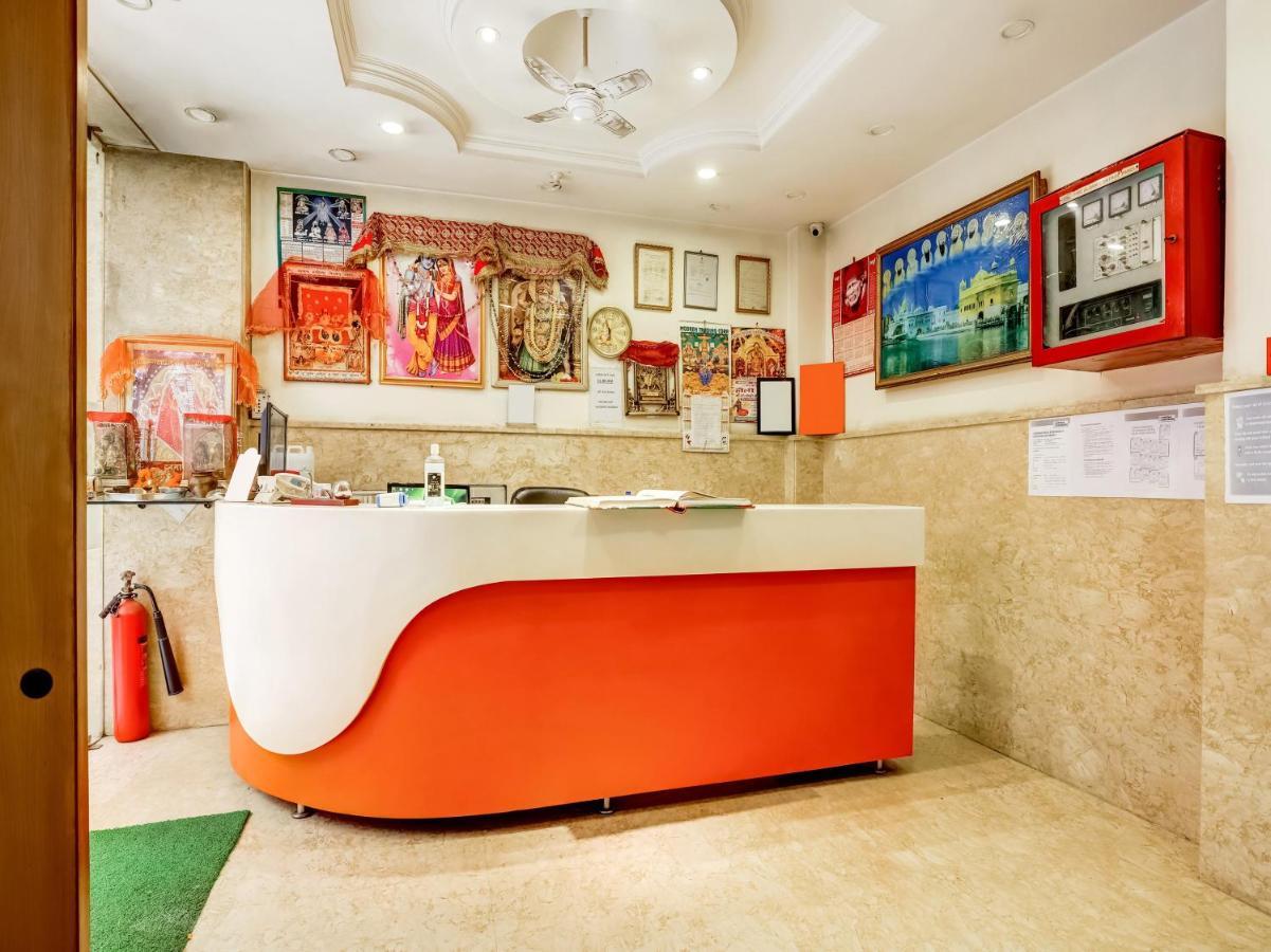Oyo 75948 Hotel Tushar Continental New Delhi Extérieur photo